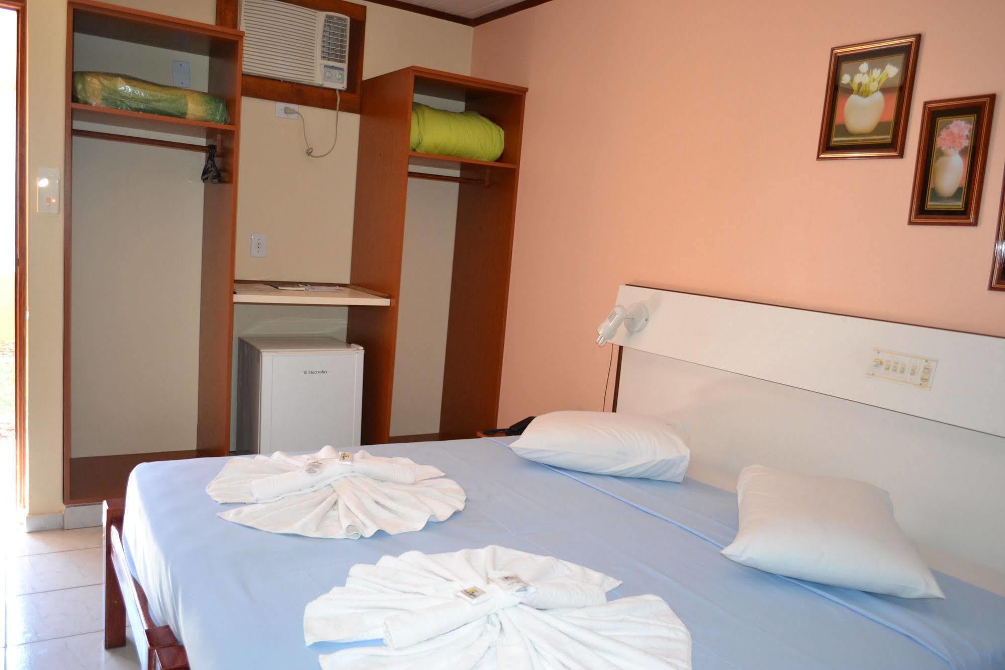 Hotel Urubupunga イラ・ソルテイラ エクステリア 写真